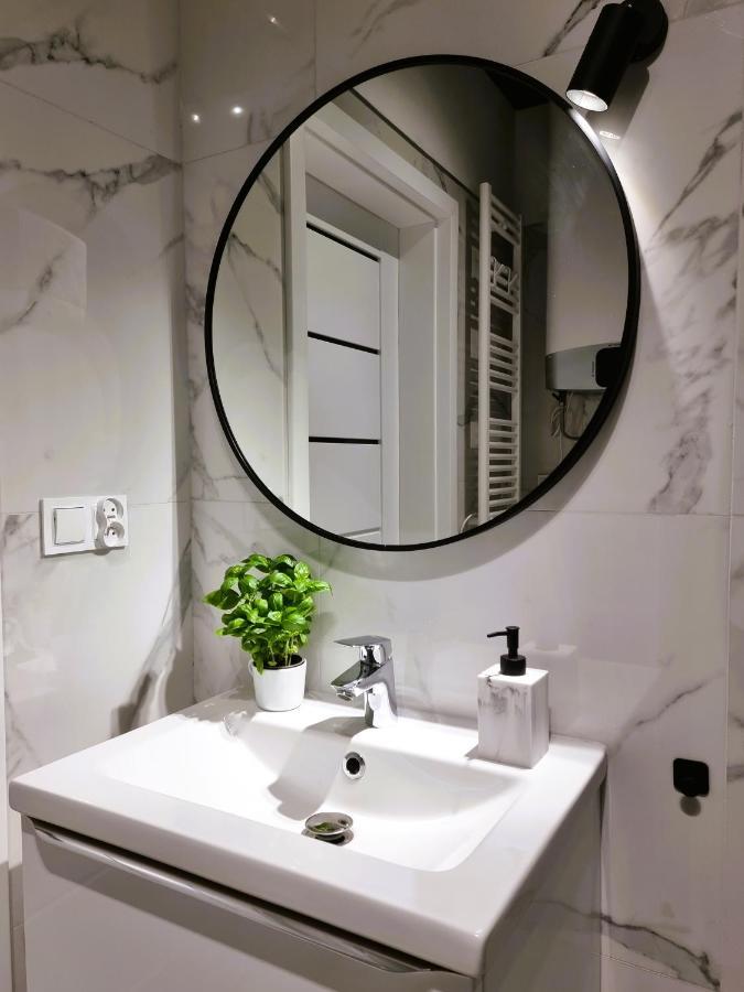 Apartament Szmaragdowa 21 Przy Plazy - Sala Zabaw, Silownia - 365Pam Mielno  Kültér fotó